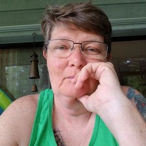 Meet your Posher, Lesa